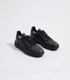 V-10 LEATHER BLACK BLACK 7 V-10 LEATHER BLACK BLACK -ChromeFree Sales Store veja web 4evue ss21 v10 20