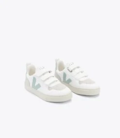 V-10 CWL WHITE MATCHA -ChromeFree Sales Store veja cv0703034c top