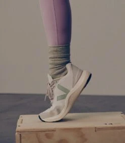 IMPALA EGGSHELL MATCHA -ChromeFree Sales Store veja ss22 rahel weiss 4emevue impala 31